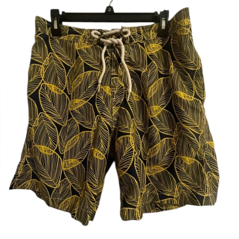 Men's Black & Yellow Leaf Print Swim Shorts.‎ Trunks Surf & Swim.